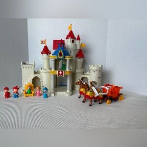 Vintage Toy Castle Spectra Knights w/ Figures King Horses  1991